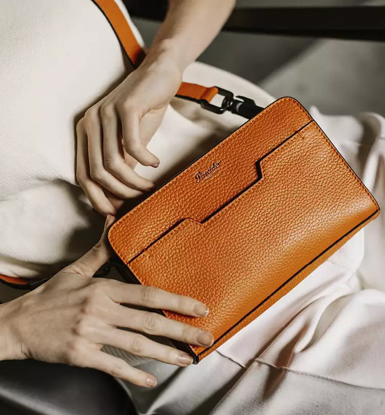 68711ed220ce7567519838