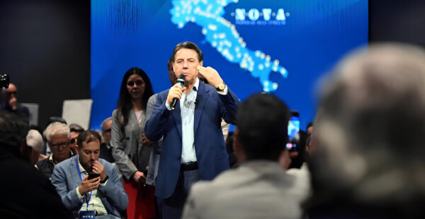 La settimana politica: i segnali da Nova e Pontida
